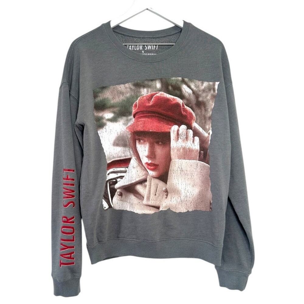 Taylor Swift Red Album Graphic Crewneck Sweatshirt Size Small